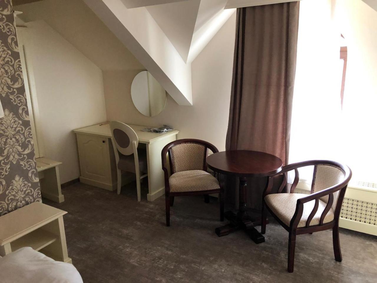 Ana Boutique Bed & Breakfast Алба Юлия Екстериор снимка
