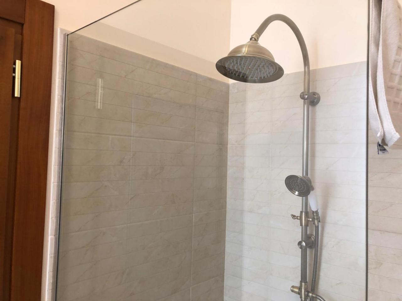 Ana Boutique Bed & Breakfast Алба Юлия Екстериор снимка